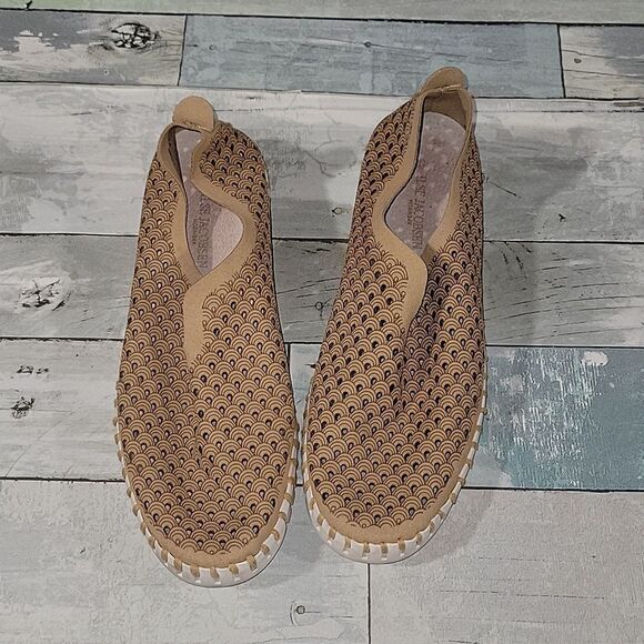 Ilse Jacobson Tulip Slip On Shoes sz 38 - Picture 1 of 7